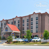 Best Western Plus Hotel & Suites Airport South