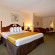 Best Western Plus Hotel & Suites Airport South 