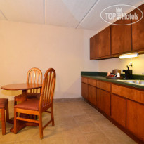 Best Western Plus Hotel & Suites Airport South