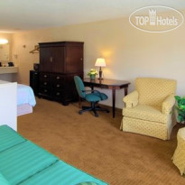 Econo Lodge Inn & Suites at Ft. Benning 