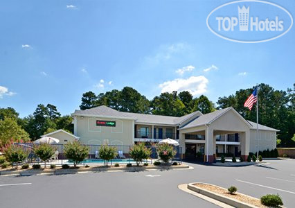 Фотографии отеля  Econo Lodge Villa Rica 2*