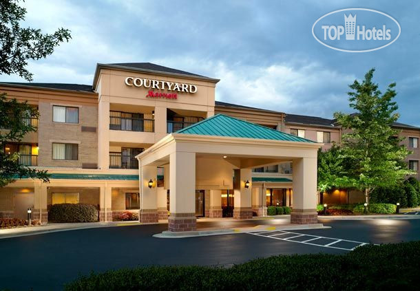 Фотографии отеля  Courtyard Atlanta Alpharetta 3*