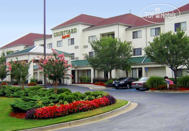 Фотографии отеля  Courtyard Atlanta Suwanee 3*