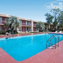 Econo Lodge Savannah South 