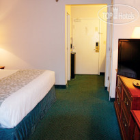 La Quinta Inn & Suites Brunswick 