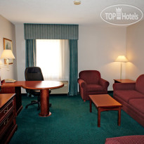 La Quinta Inn & Suites Brunswick 