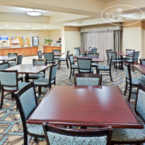 Holiday Inn Express Hotel & Suites Marysville 