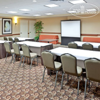 Holiday Inn Express Hotel & Suites Marysville 