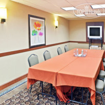 Holiday Inn Express Hotel & Suites Marysville 