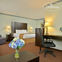 La Quinta Inn & Suites by Wyndham Seattle Federal Way 