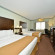 La Quinta Inn & Suites by Wyndham Seattle Federal Way 