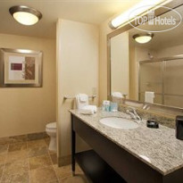 Hampton Inn & Suites Seattle/Federal Way 