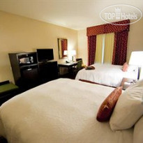 Hampton Inn & Suites Seattle/Kent 