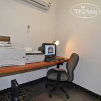 Best Western Plus Bronco Inn