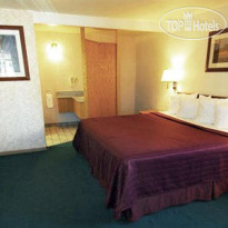 Quality Inn & Suites Bremerton Номер