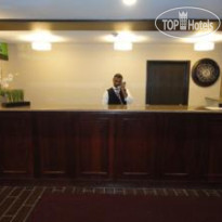 Red Lion Inn & Suites Kent Стойка регистрации