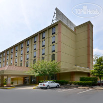 Best Western Plus Towson Baltimore North Hotel & Suites 