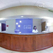 Holiday Inn Express Easton