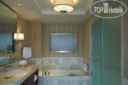 Новые добавленные фото туристов Four Seasons Hotel Baltimore 5*