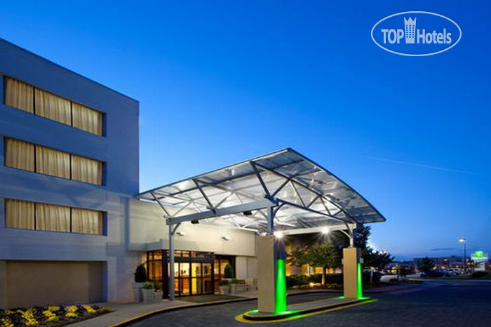 Фотографии отеля  Holiday Inn Washington College Park 3*