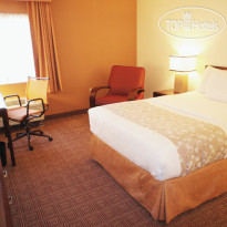 La Quinta Inn & Suites Baltimore North 