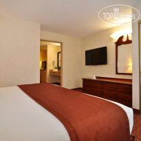 Best Western Plus Carlton Suites 