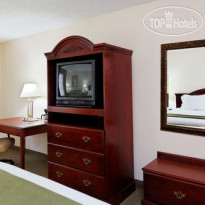 Holiday Inn Express Hotel & Suites Huntsville-University Drive 