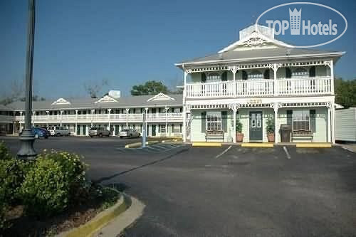 Фотографии отеля  Key West Inn Fairhope 2*