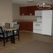 Holiday Inn Express Hotel & Suites Grand Forks 