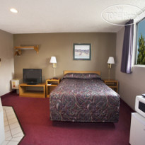 Super 8 Jamestown 