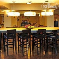 Hampton Inn & Suites Nashville-Airport 