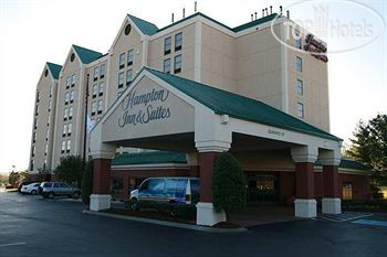 Hampton Inn & Suites Nashville-Airport