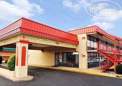 Фотографии отеля  Econo Lodge Dyersburg 2*