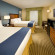 Holiday Inn Express Hotel & Suites Tullahoma 