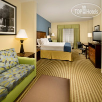 Holiday Inn Express Hotel & Suites Tullahoma