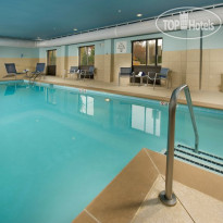 Holiday Inn Express Hotel & Suites Tullahoma