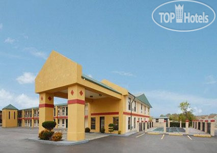 Фотографии отеля  Econo Lodge Brownsville 1*