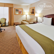 Holiday Inn Express Nashville-Hendersonville