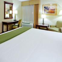 Holiday Inn Express Nashville-Hendersonville