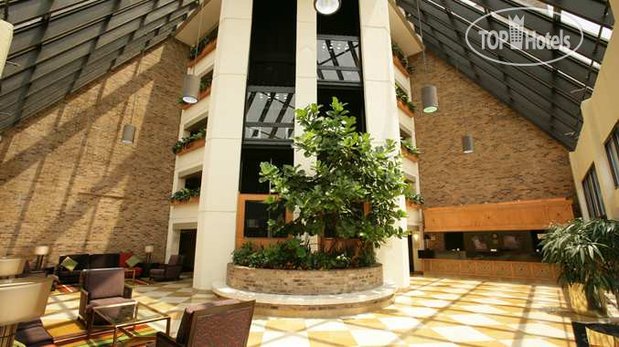 Фотографии отеля  DoubleTree by Hilton Hotel Murfreesboro 3*