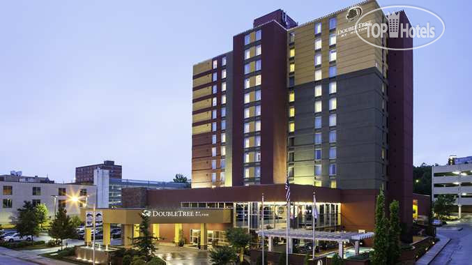 Фотографии отеля  DoubleTree by Hilton Chattanooga Downtown 3*