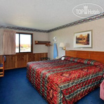 Econo Lodge Inn & Suites Dubuque 