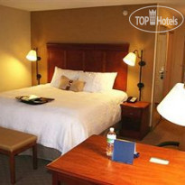 Hampton Inn & Suites Cedar Rapids - North 