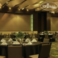 DoubleTree by Hilton Hotel Cedar Rapids Convention Complex 