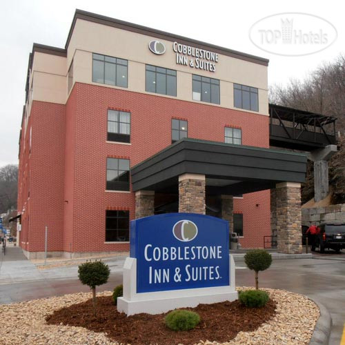 Фотографии отеля  Cobblestone Inn and Suites - Marquette 2*