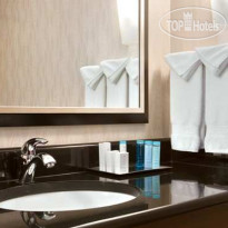 DoubleTree by Hilton Hotel Wichita Airport