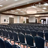 DoubleTree by Hilton Hotel Wichita Airport