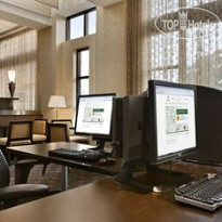 DoubleTree by Hilton Hotel Hartford - Bradley Airport