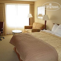 DoubleTree by Hilton Hotel Hartford - Bradley Airport