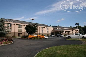 Фотографии отеля  Hampton Inn Milford 3*